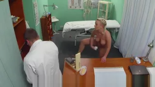 Jerking blonde amateur examined by doctor