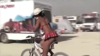 a wife nude bike ride