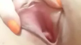 كسى نار حد يقدر يطفيها - A firecracker can limit it