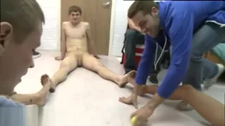 Twink Bruder ficken Schwester und College bisexuell Porno Film und asiatisch