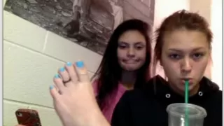 chatroulette girls feet 150