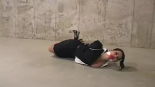 secretaria en bondage