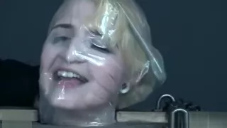 Bagging girl 装袋少女