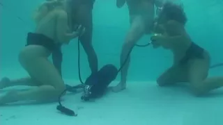 4 Way Underwater