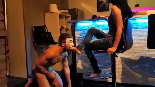 stroke while worshiping my feet