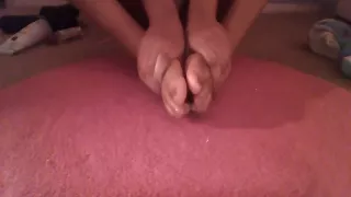 Ebony Teen Bedtime Foot Massage In White Underwear On Webcam