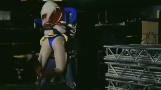 Superheroine Bearhugs