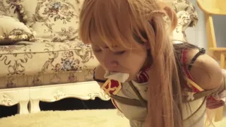 Asian cosplay bondage (p.1 of 2)