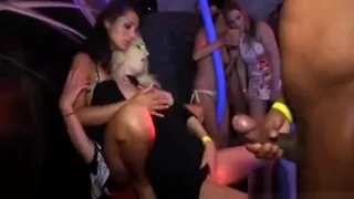 Non-stop Pleasuring For Wet Slits