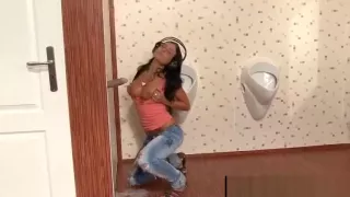 Party girl loves messy cumshots at gloryhole