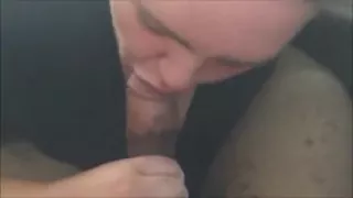 Chubby Babe Cocksucking In The Car