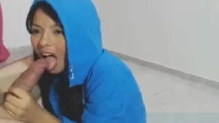 Latina Chick Giving Hot Blowjob On A Big Cock