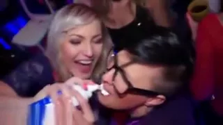 Party Sluts Fingered By Strippers