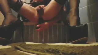 Sexy CD with big dildo in her ass