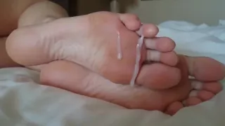 Cum on feet, long toes