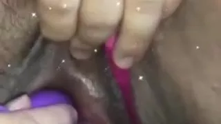 Dildoing my BBW juicy cunt