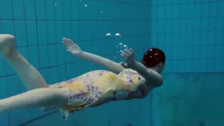 Hot Big Titted Teen Lera Swimming In The Pool