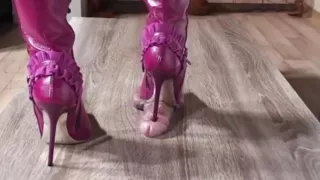 German Femdom Ballbusting