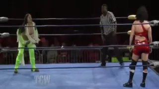 Ms Natural vs Claudia del Solis