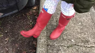 Day in Kates Hunter rubber boots - Part 1