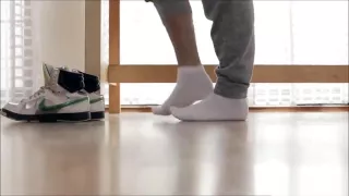 Fit Teen Shakes Her Ass To Dubstep