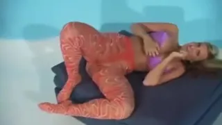 pretty pantyhose solo