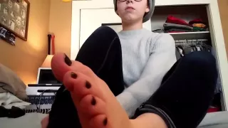 the sexiest tiny feet ever