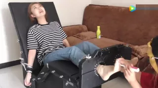 Chinese stocking tickles in stocks