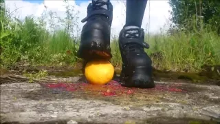 Platforms stomp fruits