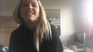 Teen Dirty Talk bis zum Orgasmus