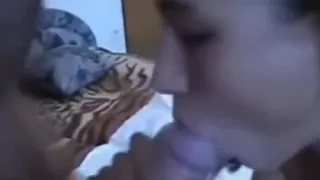 Cipka z platformy robi mi loda