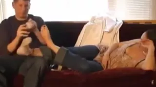 Ariel's stinky feet on guy's face