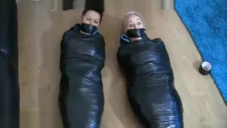 2 Girl In Wrapped Attak