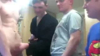 Amatérky, Gay, Grupák, Handjob, Vojenský