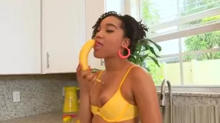 Wet And Squelching Pussy Of Darksome Babe Acquires Pounded