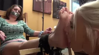 Amazing xxx scene Feet hot , it's amazing