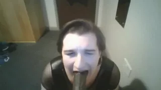 POV Sissy Blowjob und gerettetes Sperma Bukkake