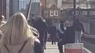 Fast walker bubble butt (poetry in motion) London Bridge