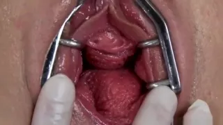 Godly dusky MILF Laura Oswald is sucking cock