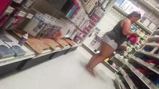 Thick lady bends over