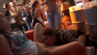 exquisite pleasures at the party