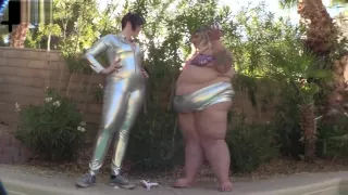 Alien Giantesses Stomp Invading Earth Men with Ivy Davenport