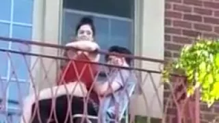 Kubanisches Paar beim Fick auf dem Balkon!