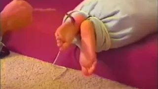 TicklingParadise - Gabrielle's Foot Torture!