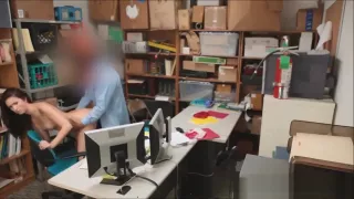 Teen Criminal Desperate To Avoid Jail Fucks Security Guard