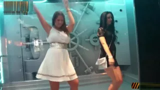 Wetlook sexy girls in Shower