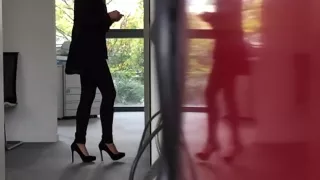 she work with her cummed high heels