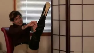 Goddess putting leather boots part 1