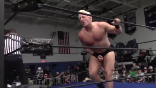 Hot Wrestling Men: Beach vs Starr