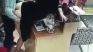 Thai seller get's fucked at Platinum Mall